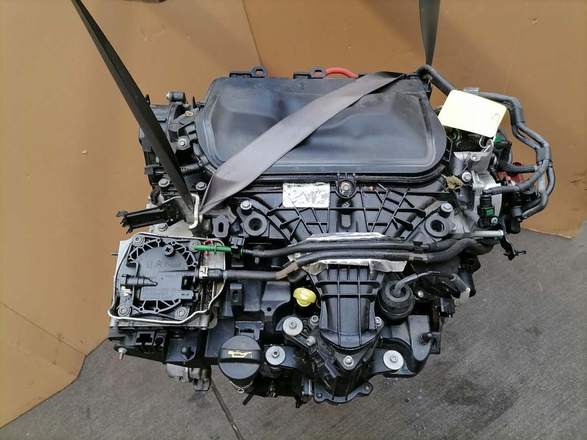 Ford Kuga 2 original Motor UFMA 2,0TD 103KW 6G Schalter Ölwanne defekt Bj.2013